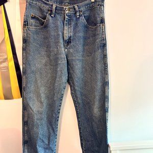 Vintage Straight Leg Wrangler Jeans